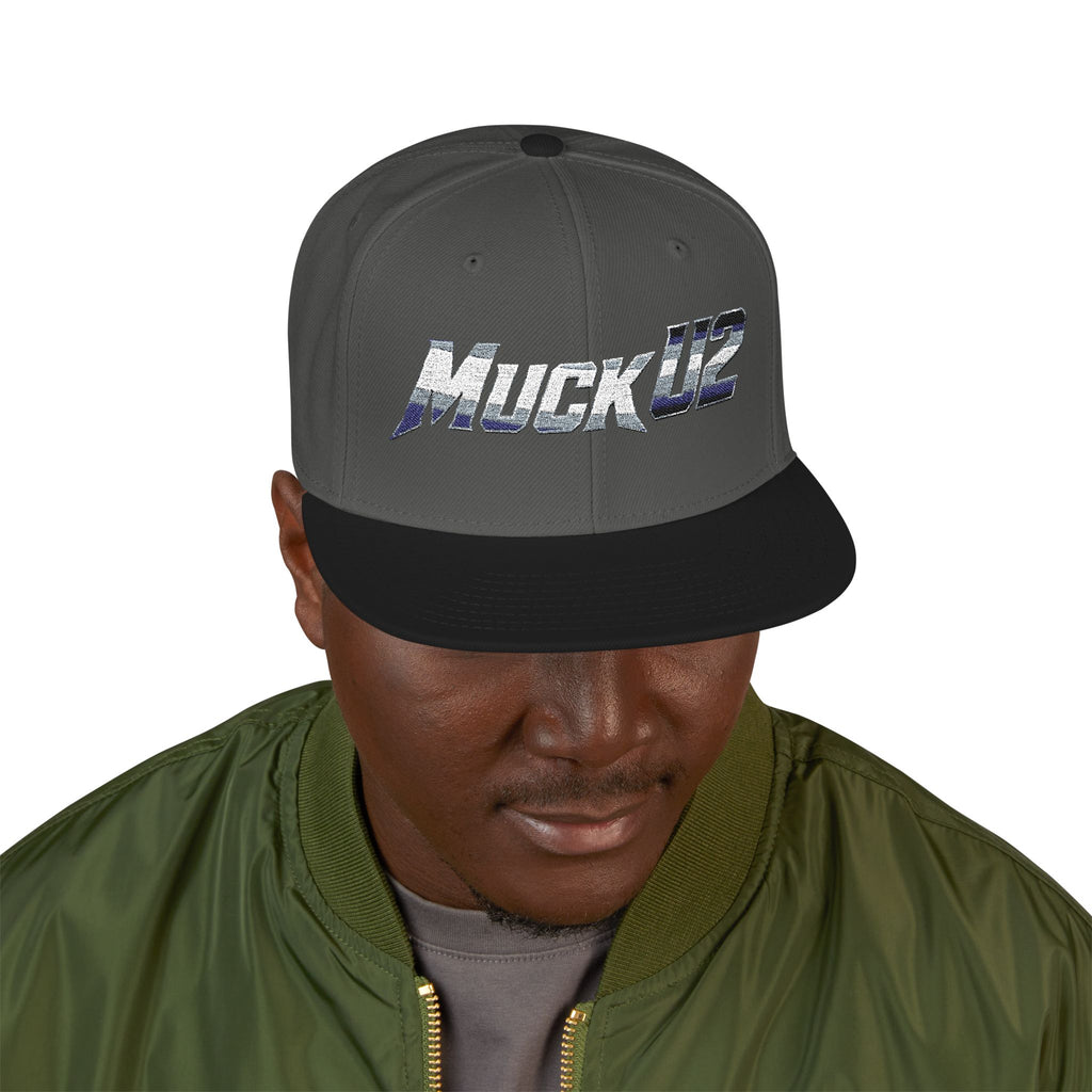 MuckU2 Poker Snapback Cap (gradient silver SKU 10005)